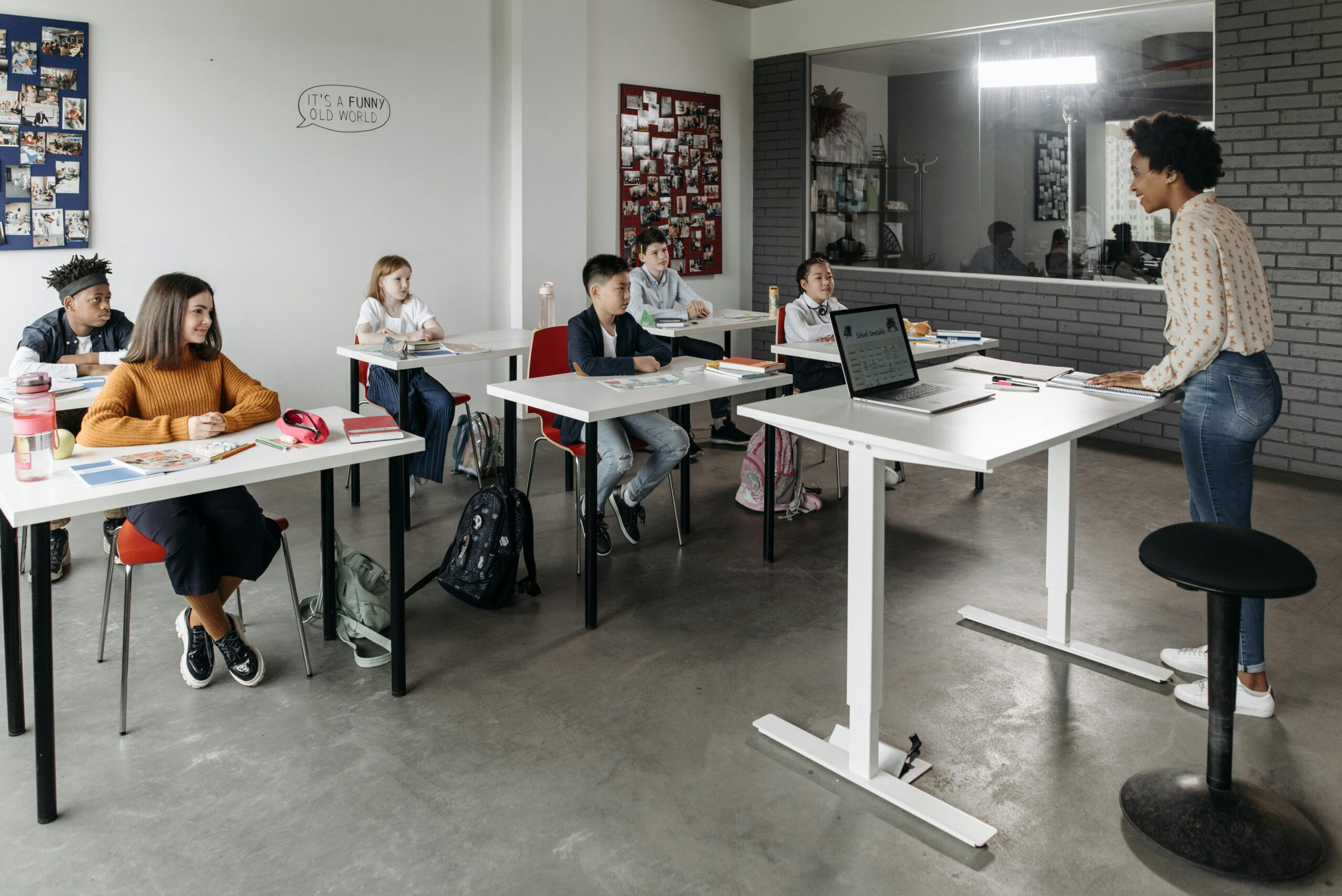 Mesurez le succès de vos campagnes digitales en 5 étapes clés.
